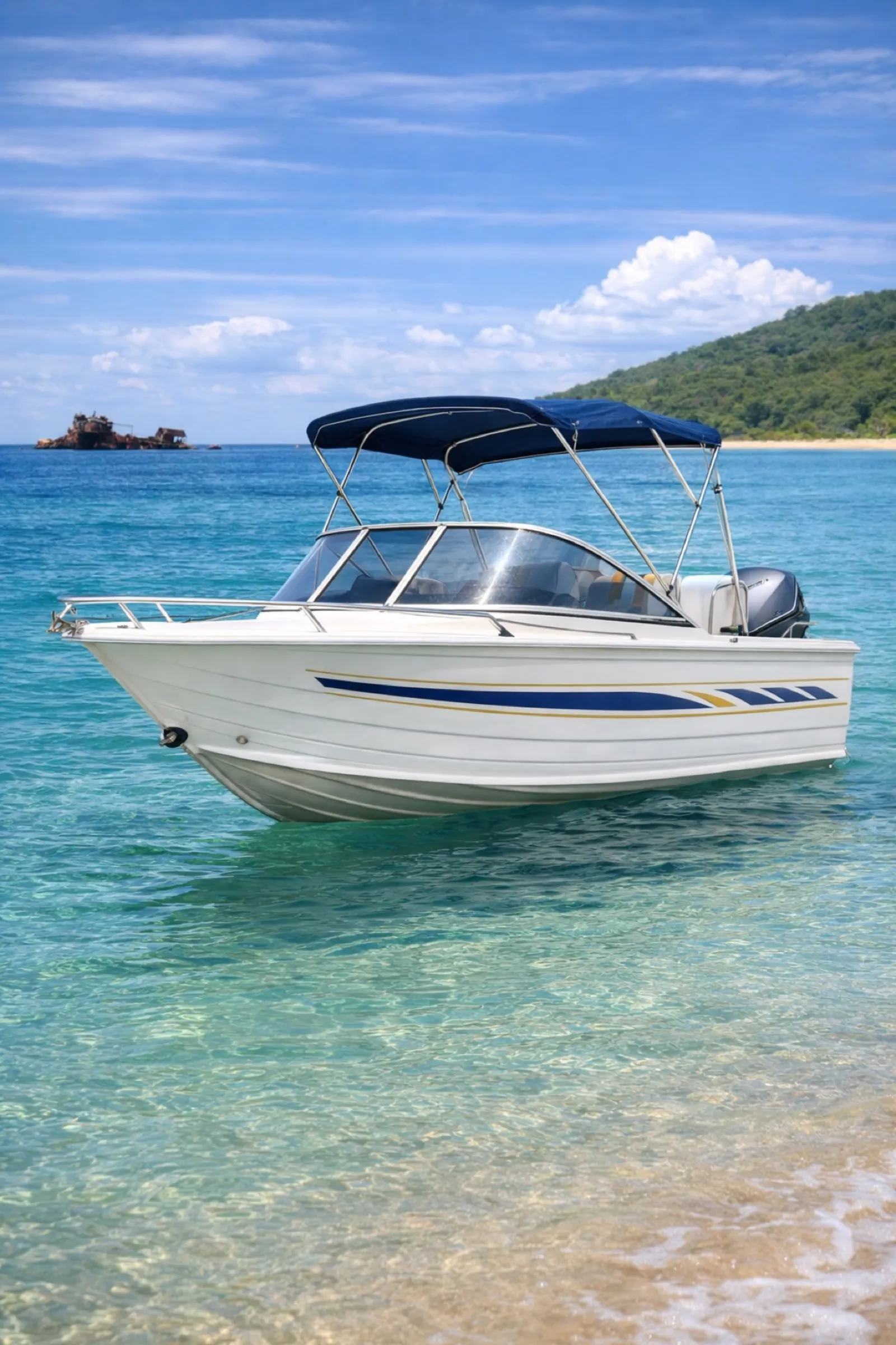 Stacer 525 Runabout on the water