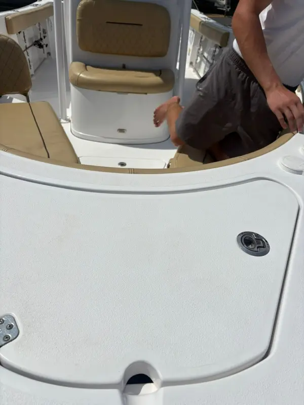 Boat detailing work